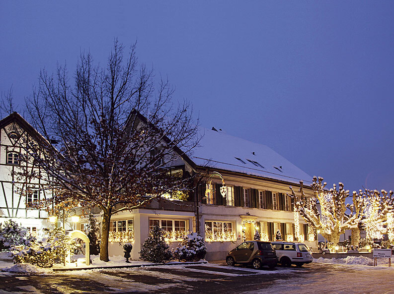 Planen Sie jetzt Ihre Weihnachtsfeier im Hotel Restaurant zu den 3 Sternen Brunegg